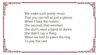 John Michael Montgomery - She Don't Need a Band to Dance Lyrics