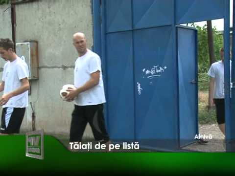 Tăiaţi de pe listă