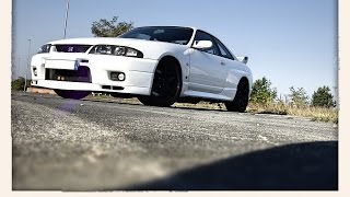 preview picture of video 'Nissan Skyline GTR R33 V-Spec on Eurospeedway Lausitz @ Oktoberfest 28.09.2014'