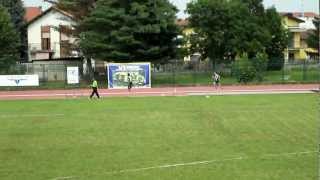 preview picture of video 'Memorial Beatrice Bedon - 24 giugno 2012 - 1500m maschili'