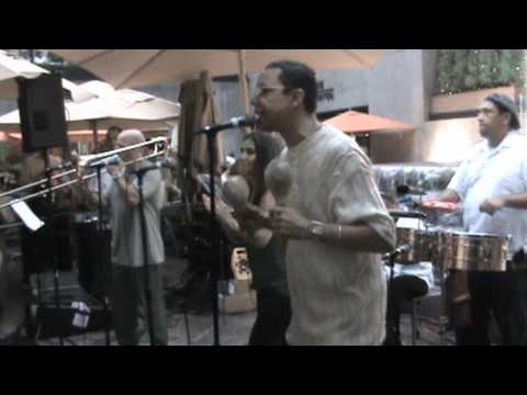 Jimmy Bosch Plante Bandera.