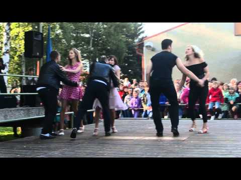 RETRODEN Svratka 2014- John Travolta & Olivia Newton-John - You're the one that I want