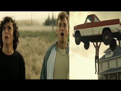 Superman and Lois - Superman Reveals his Identity to his children