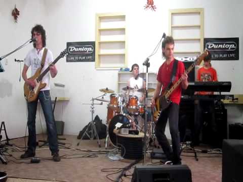 Ales Brichta Zemrit je nepovinny cover