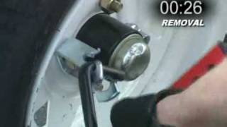 preview picture of video 'Trailer Security - Wheel Locks offer False Protection- Trailer Gator- 888-990-9149'