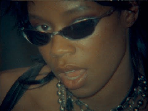 Dianna Lopez - Alien Girl (Official Music Video)