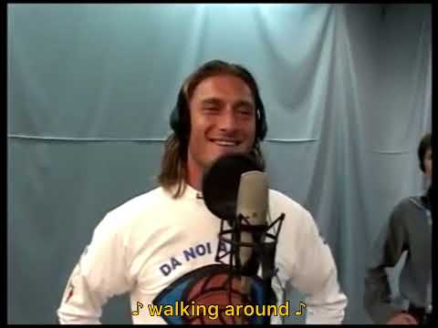 📂 — Italy national team sings Azzurro (2004)