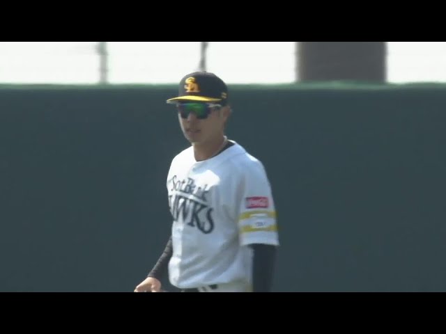 【春季教育】まさに好守備!! ホークス・廣瀬隆太 逸れた送球をバックアップ!! 2024年3月13日 福岡ソフトバンクホークス 対 阪神タイガース