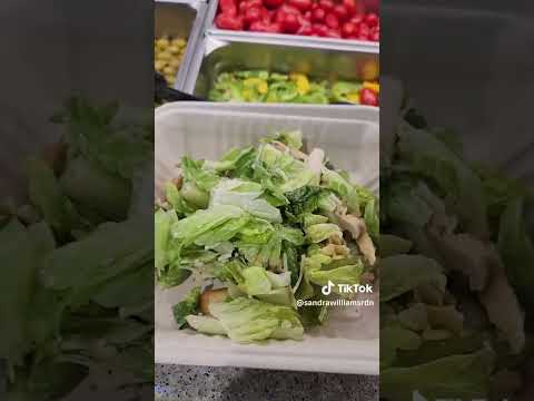 Harris Teeter has a really good, fresh salad bar. Here is What I got today.