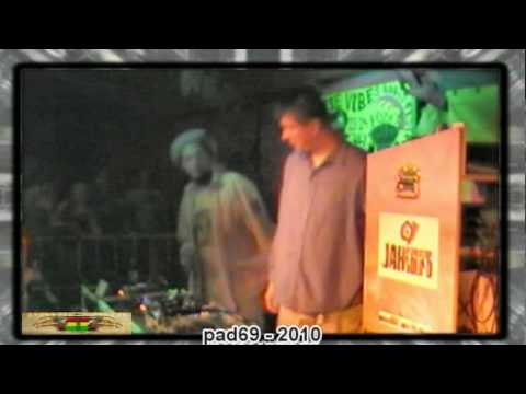 DISCIPLES (uk) ft johan dan & dixie peach - dub it nostop - @ irie vibes \belgie - 23-07-2010