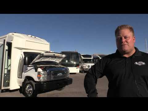 2014 Glaval Universal Shuttle Bus S89047