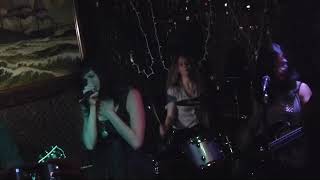 Go Betty Go - Runaway 2-21-14