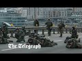 Ukraine War Kyiv Braces For Battle As Russian Tanks Enter City