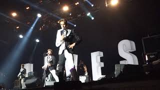 The Hives - Come on / Hey little world - Stockholm 2017
