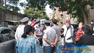 «Բոլոր ծառերը փռեցին գետնին».Աղբյուր Սերոբի 7 հասցեի բնակիչները շարունակում են բողոքել