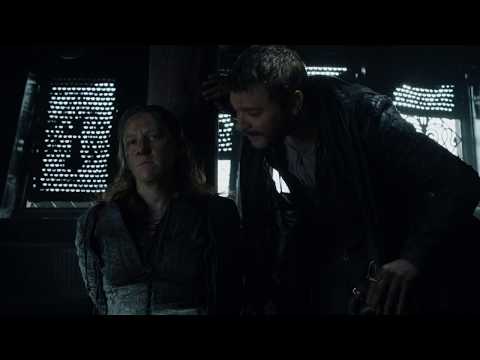 Yara Greyjoy imprisoned by Euron Greyjoy  - Game Of Thrones Season 8 Episode 1