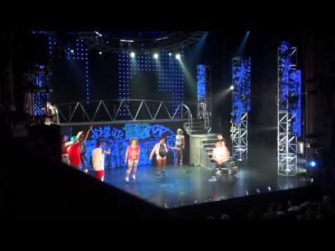 Thriller Live Musical - London 2012 - Beat it