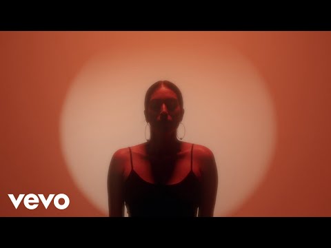 Valentina Parisse - SAHARA