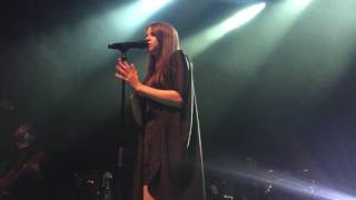 Marina Kaye - Intro + Taken (Strasbourg)