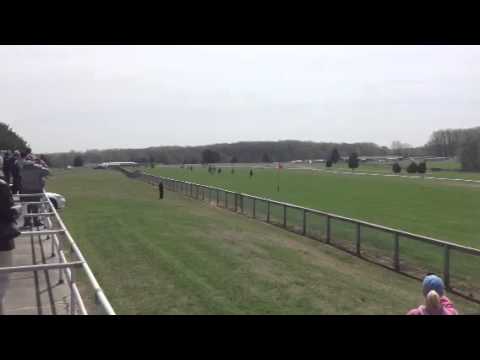 Rocket Man & Kendal Smoke the Fair Hill Races!