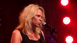 Troy Cassar-Daley & Beccy Cole - I'll Need Someone To Hold Me (When I Cry)