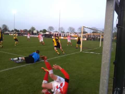Beuningse Boys 1 (zo) vs. Groesbeekse Boys 1 (zo) 2-5-2013 20:38