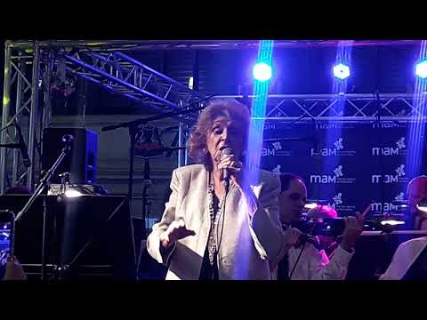 Olga Delgrossi y la filarmonica de Montevideo-hasta siempre amor