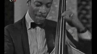 Oscar Peterson Trio 1969 Prague - You look good to me