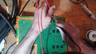 Playstation 4 WLOD White Light Of Death Repair - It Wasn't The APU! Repair Shop Misdiagnosis...