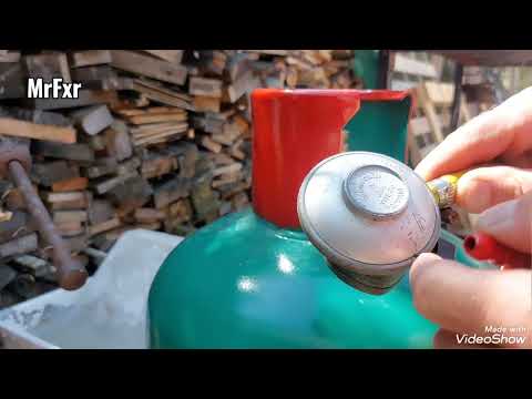 Gas regulator replacement on BBQ 