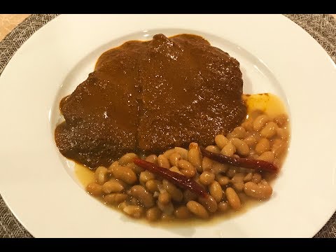 Chuletas De Cerdo en Crema de Chile .