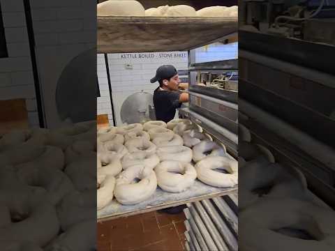Tour with us at Bagel King in Jackson NJ & check out our delicious, fresh, kettle-cooked bagels 🍩🥯.