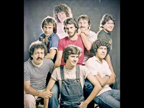 LOS HOBBIES  - TENGO MAS DESEOS DE TI