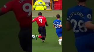 Download lagu Romelu Lukaku vs Azpilicueta #football #shorts mp3