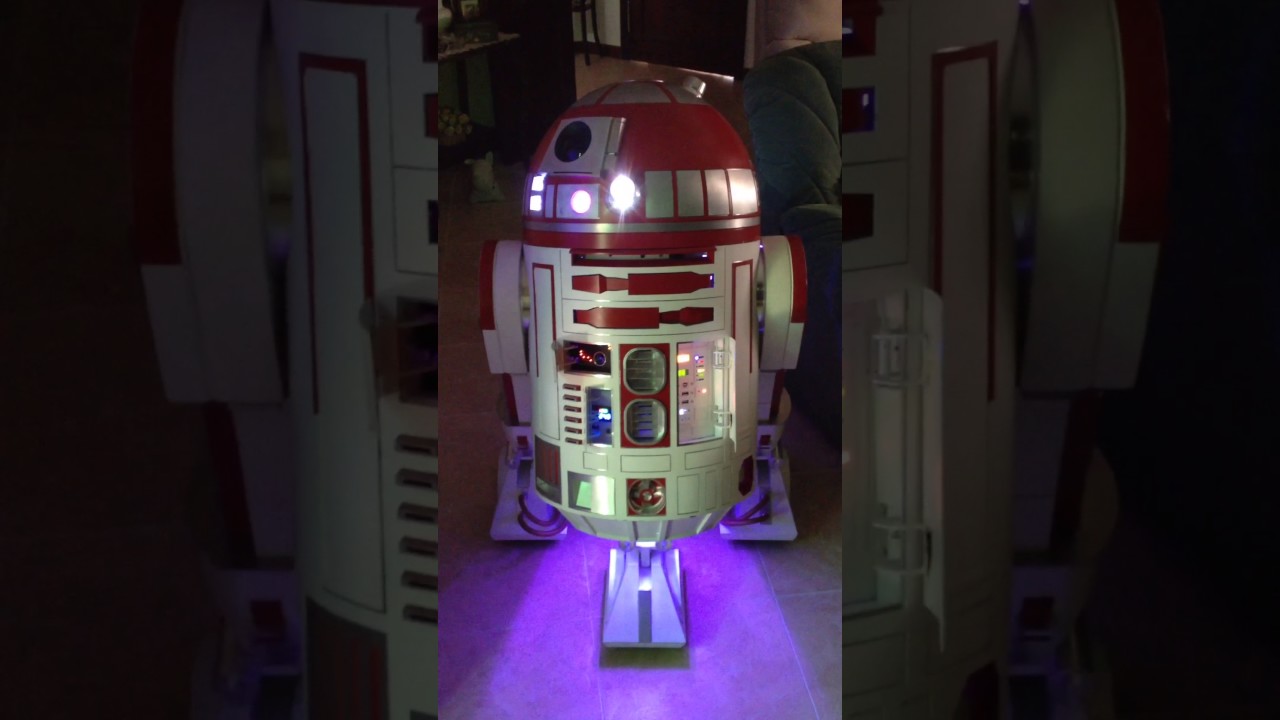 R4-P17 droid