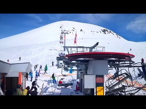 image-How does a heated chairlift work?
