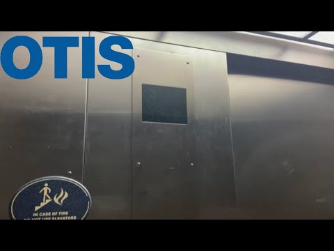 Terrible Modded OTIS Series 1 Hydraulic Elevator | Best Western | York, PA