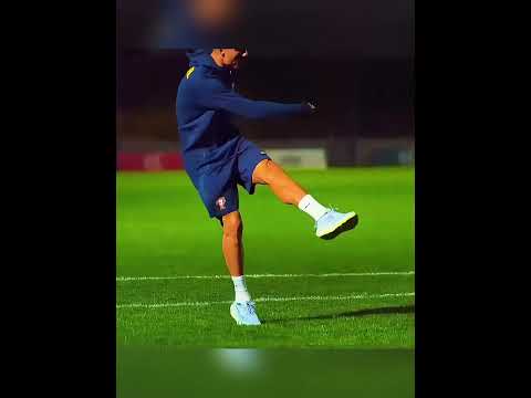 Foi assim que Cristiano Ronaldo derrotou este ROBÔ😱