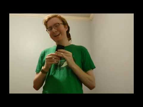 Phone Home: Nokia 2720 V