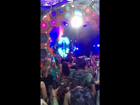 Headroom live @ Noisily Festival 2016 @ Liquid Stage