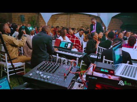 WE NIUKEYUMIA RUHUHO RUOKA // NYIMBO CIA AGENDI LIVE RECORDING //  FILMED BY MOPET MEDIA