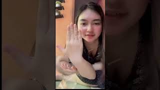 Download lagu Beautiful gray-white mp3