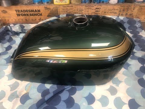 Honda CB750 K1 restoration - the painted parts !