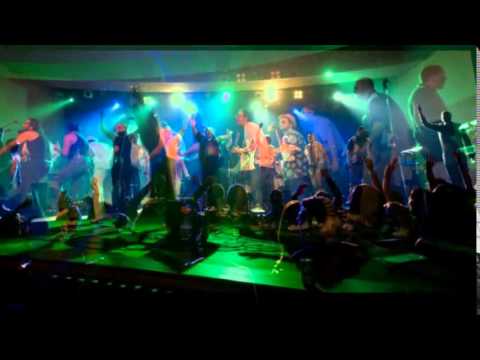 Dvadesetorica "Šerijatska policija"