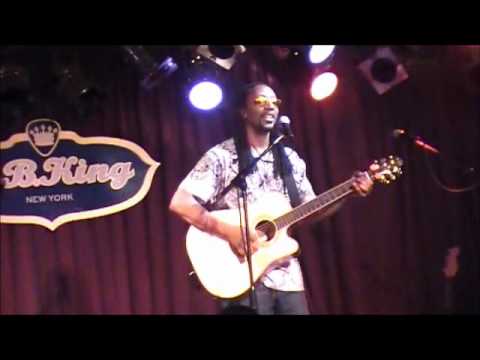 In Your Eyes - Les July Live @ BB Kings, NYC