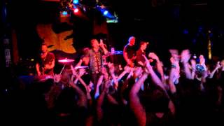 Too Close To Touch - The Deep End (Everything That Got Us Here Tour, ATL)