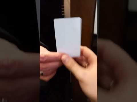 Hotel Willa Adriana w Płocku - automatyczna recepcja, automat na kartę zamiast recepcji 🤯