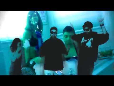 RayRayBeats feat. Tiffany C. - Swap Shifts