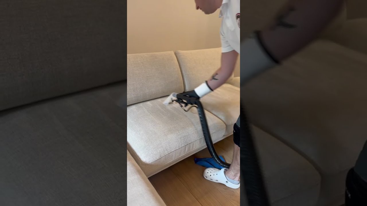 Dywany z naturalnych włókien, takich jak wełna, bawełna czy jedwab, nadają wnętrzom ciepło, elegancję i charakter. To inwestycja na lata — ale tylko pod warunkiem odpowiedniej pielęgnacji. Naturalne materiały są bardziej wymagające niż syntetyczne, dlatego warto wiedzieć, jak je czyścić bez ryzyka uszkodzenia. Oto sprawdzone porady, które pomogą utrzymać Twój dywan w doskonałym stanie przez długie lata