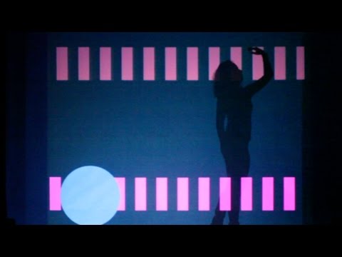 演奏・創作学科 国立音楽大学　中村友香「Andesine」for performance and multi-projection